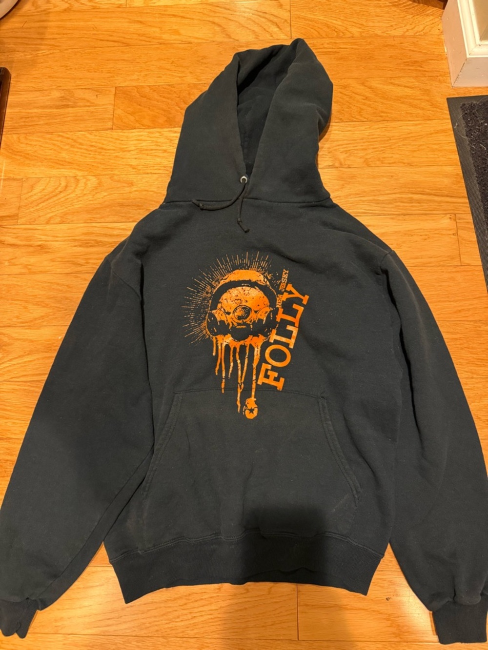 Folly Hoodie size small